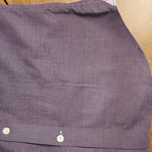 Men's Banana Republic Grant Fit Non-Iron Shirt, Deep Purple/White, Small, EUC - Picture 4 of 6